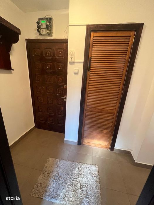 Apartament cu 2 camere Craiovei.