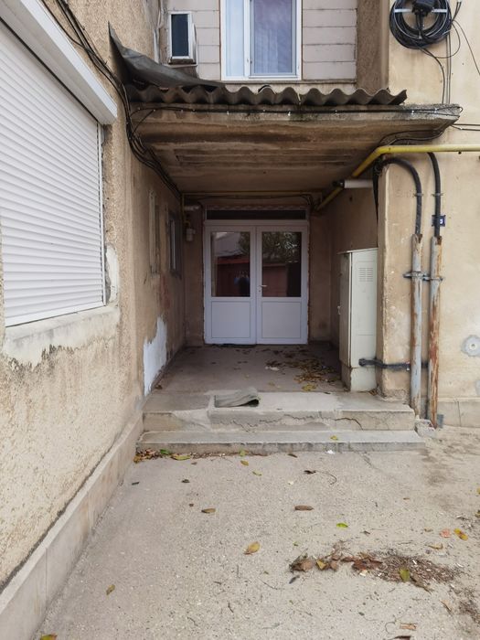 Vand apartament 2 camere