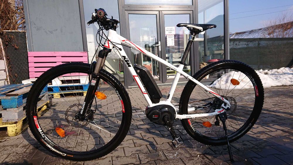 Bicicleta electrica KTM Macina Action Plus 29