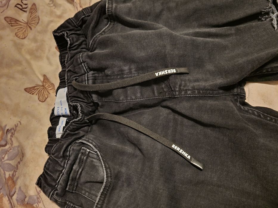 Blugi Bershka Originali S