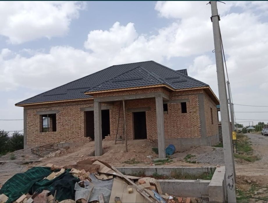 Строители с Узбекистана