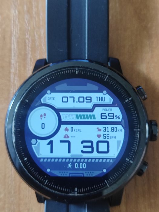 Смарт часы "Amazfit Stratos"