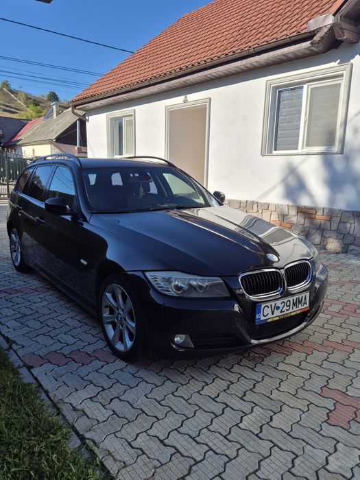 Vând BMW seria 3