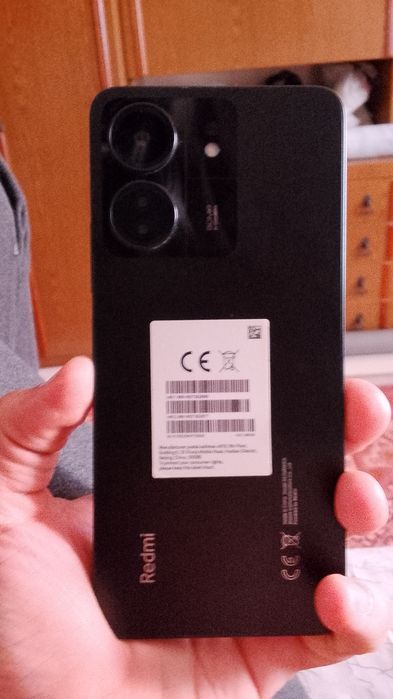 Продам xiomi redmi 13c