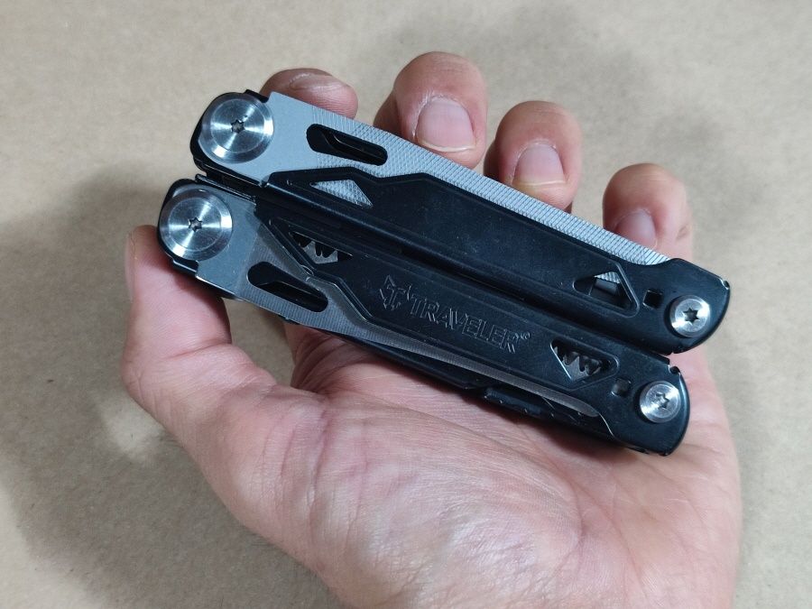 Мултитул-TRAVELER (28 в 1)