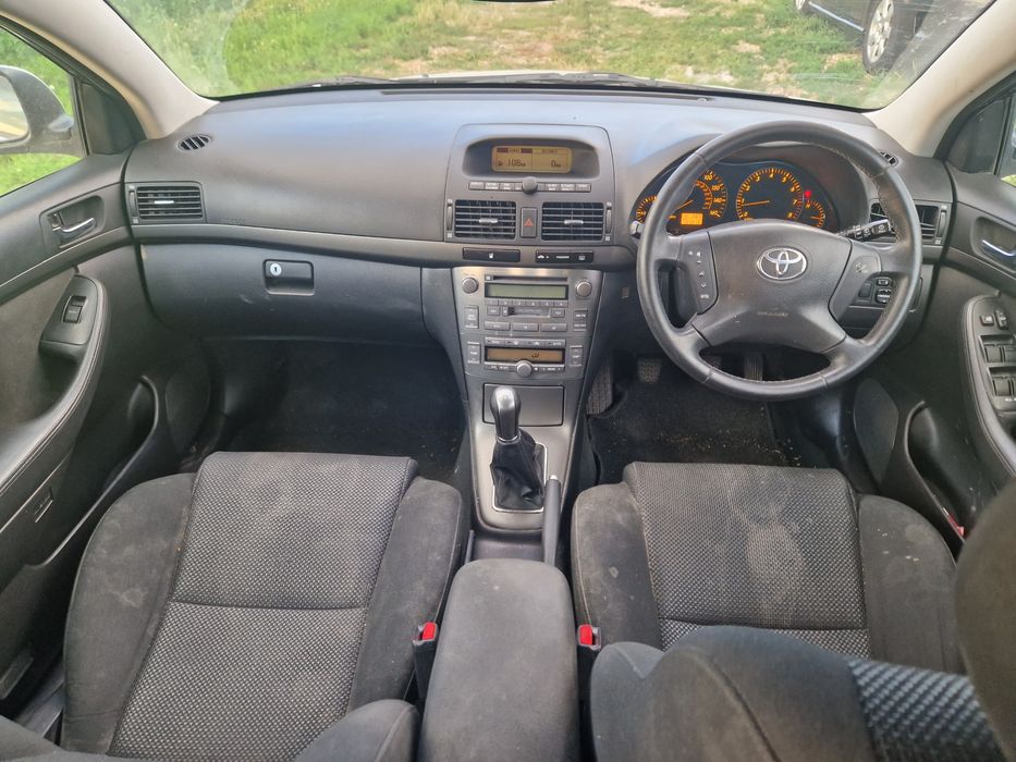 Dezmembrez Toyota Avensis T25 2003-2008  1.8 vvt-i 129 cp