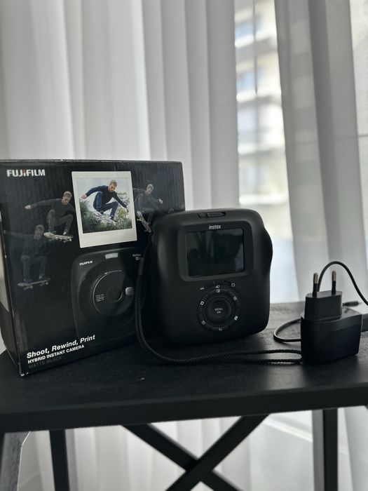 Camera foto instant Fujifilm Instax Square SQ20 Negru