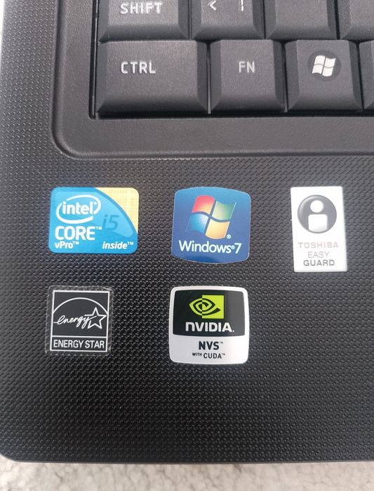 Laptop Toshiba Tecra M11-15X,  i7-M620, 8gb ddr3, Nvidia  Nvs2100M, HDD  500gb