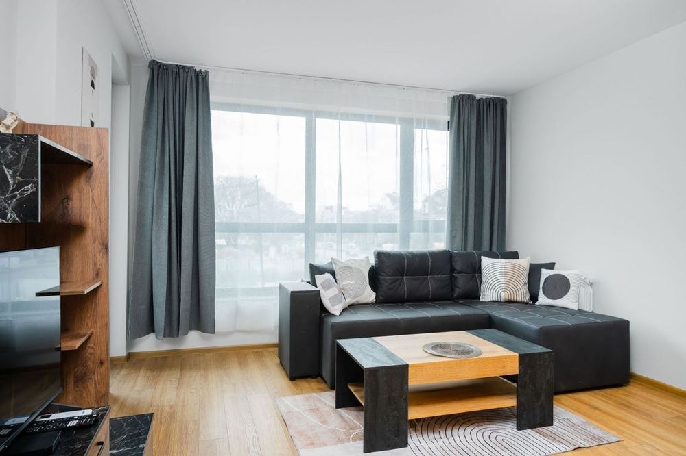 Дава се под наем Двустаен апартамент в София, Банишора - 60 кв.м за 700 € - Снимка #1