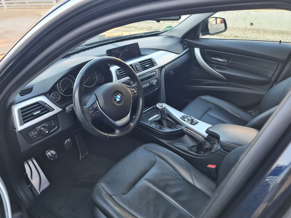 BMW 320i 2014 Benzina