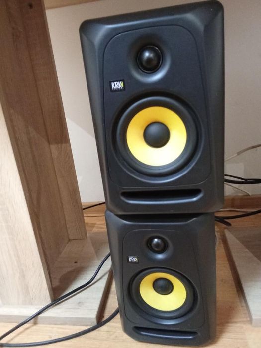Boxe studio KRK Classic 5 Placa de sunet focusrite Scarlett solo