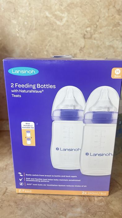 Бебешки шишета Lansinoh. 240 ml M 3m+