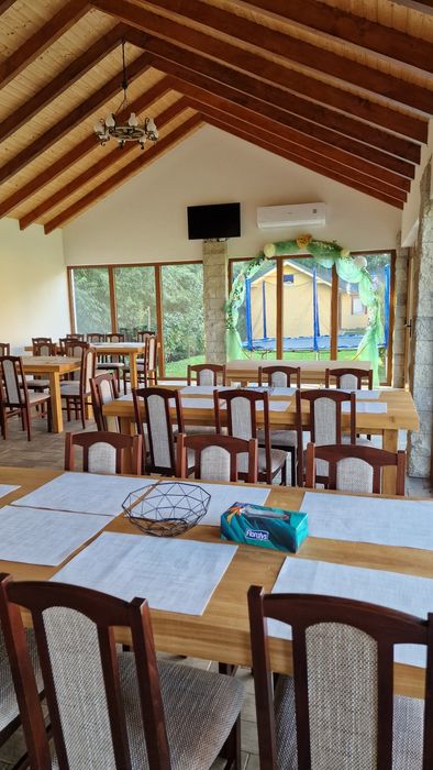 Cabana si sală de evenimente disponibila de 1 MAI