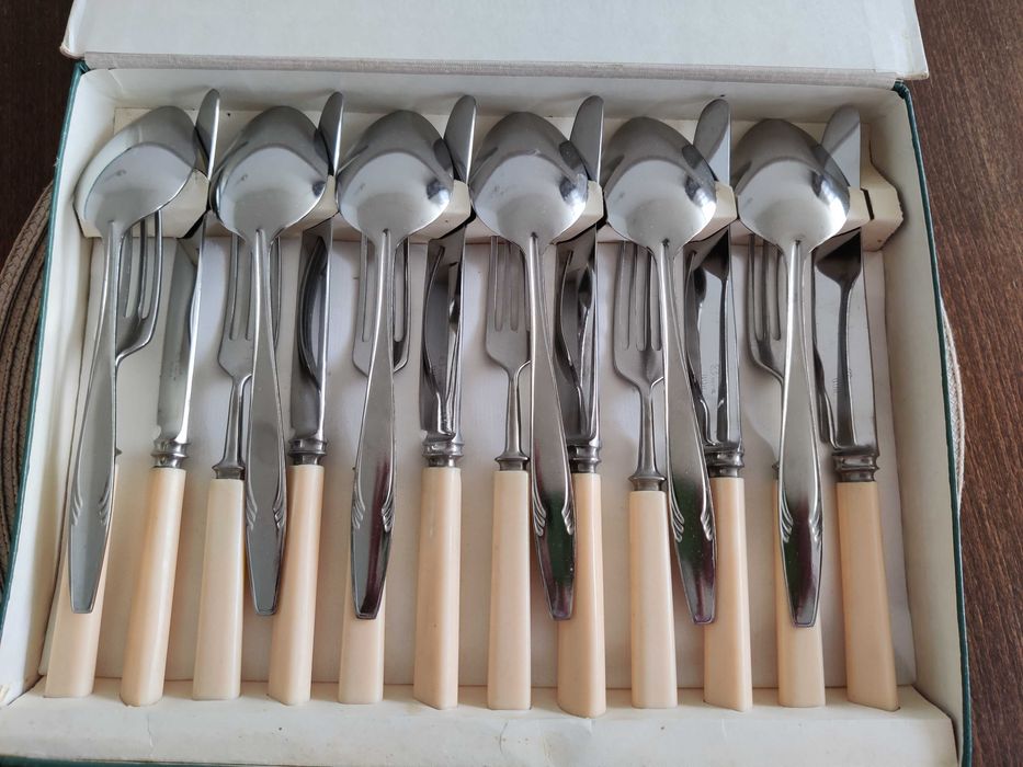 Нов руски комплект