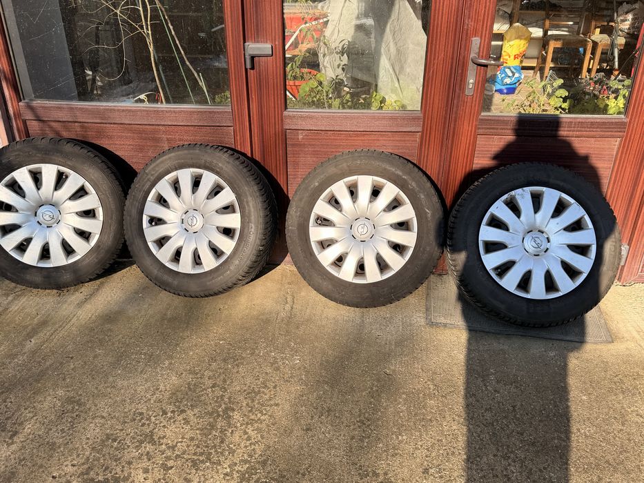Roti Complete Opel 215/60/R16 anvelope dot 2025