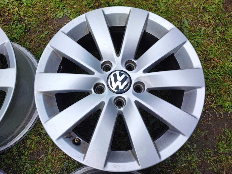 Фолксваген/VW; 16 цола 5х112; 4 бр. оригинални лети джанти