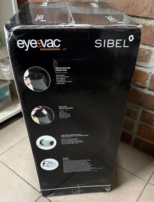 Robot aspirator profesional pentru salon Eye vac