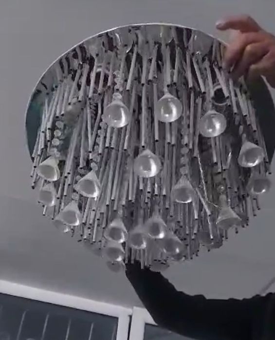 люстры 2 шт за 5000 тысяч тенге