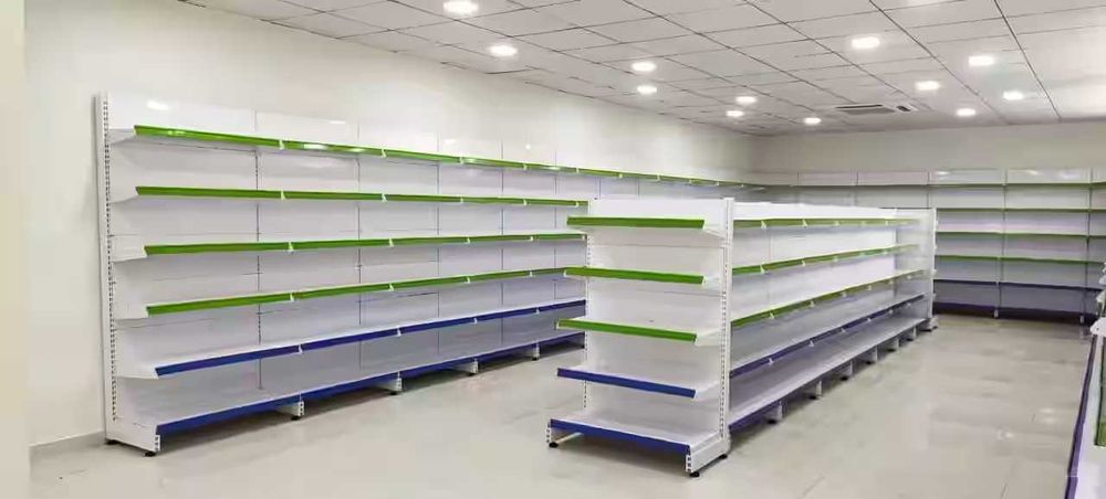 Rafturi metalice magazin