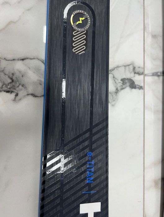 Продавам ски HEAD 170 см