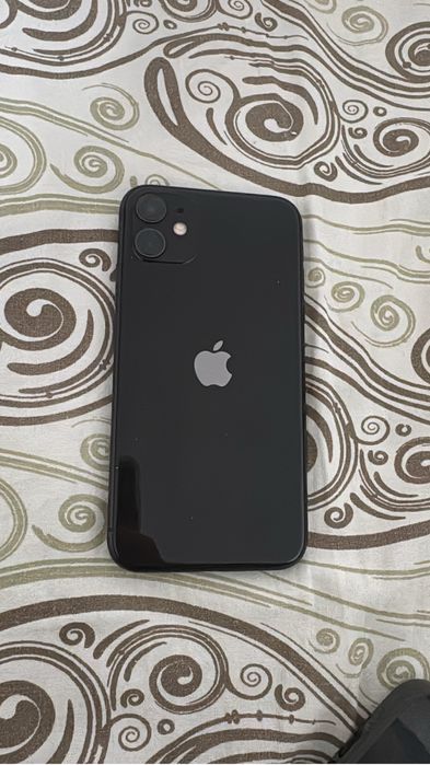 Iphone 11 срочно продаю, цену можно обговорить!