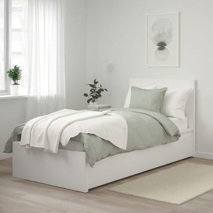 Кровать икеа 90х200 см