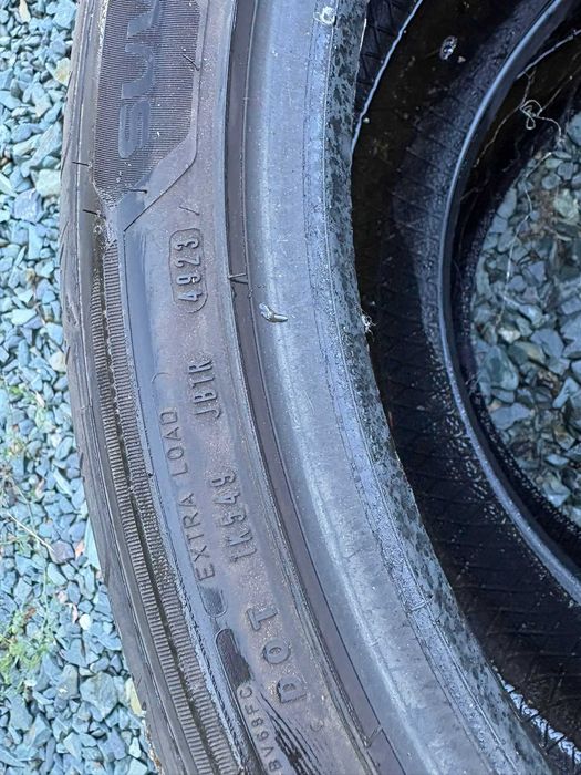 2 x anvelope - 275/40/21 - Goodyear Eagle F1 - vara - stare foarte buna - 500 ron setul!