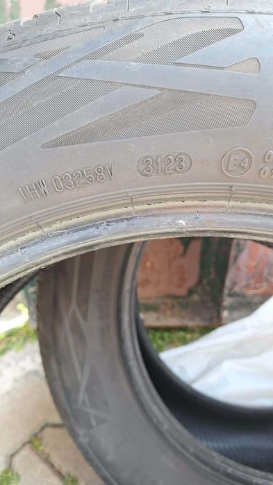 Продавам летни гуми Continemtal 225/55/ 17