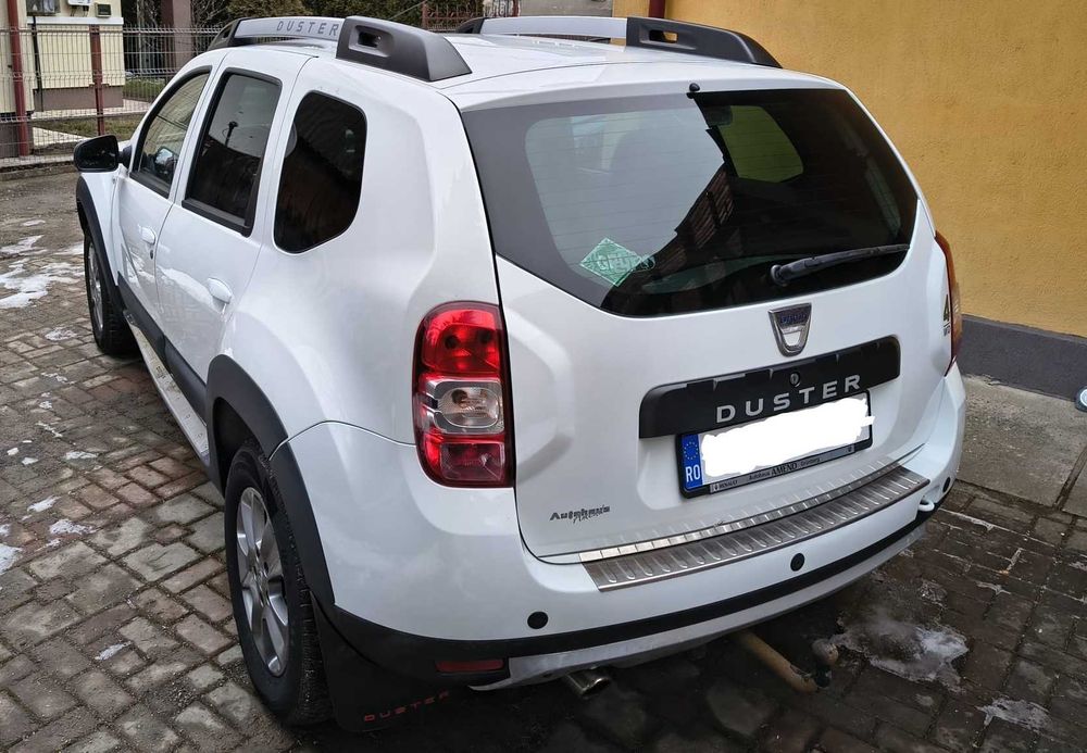 Dacia Duster 1.6 , Benzina + GPL , 4X4 , an fabricatie 2014, 303000 km