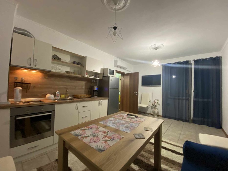 Продава се Двустаен апартамент в Русе, Чародейка - Юг - 55 кв.м за 6 €/кв.м - Снимка #3