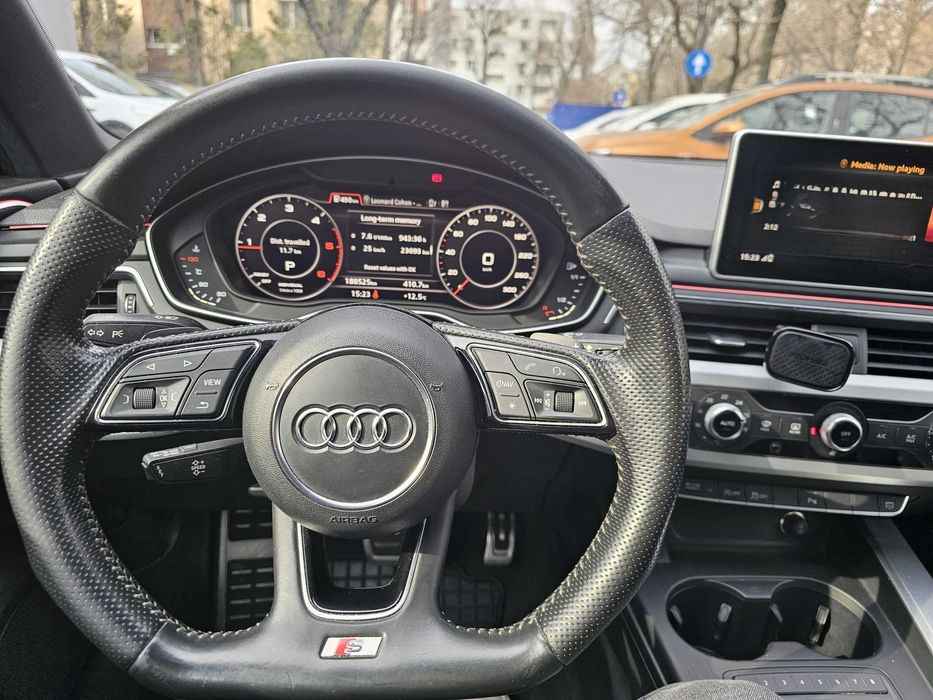 Audi A4 2.0 TDI Ultra 190CP Quattro / Automată / S-Line interior si exterior
