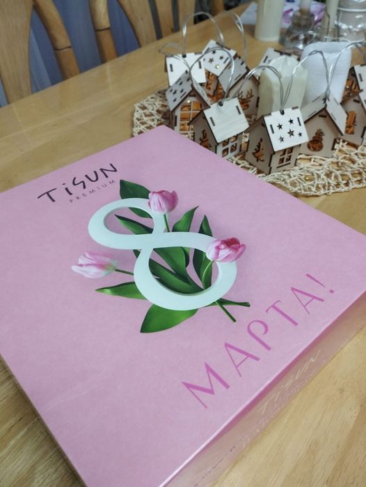 Подарочный набор чая к 8 марта