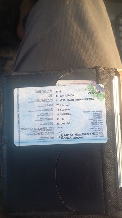 Мерседес спринтер сотилади