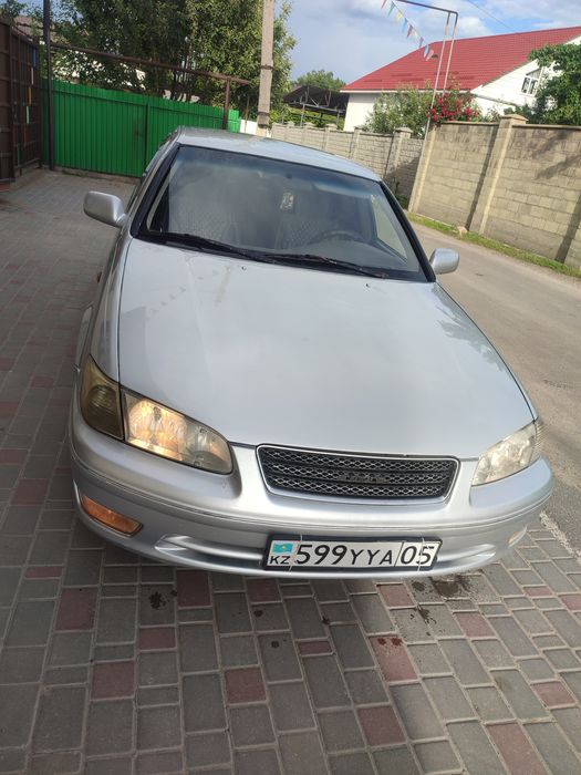 Продам Тойота Камри 25