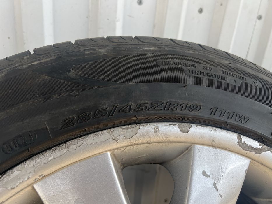 Диски с резиной BMW