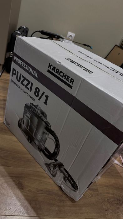 Karcher Puzzi 8/1 новый пылесос химчистка
