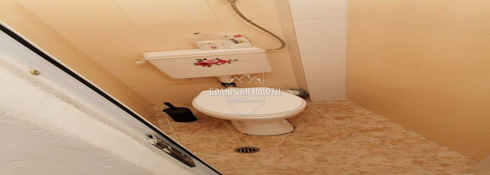 Продава се Етаж от къща в Велико Търново, Център - 67 кв.м за 1090 €/кв.м - Снимка #5