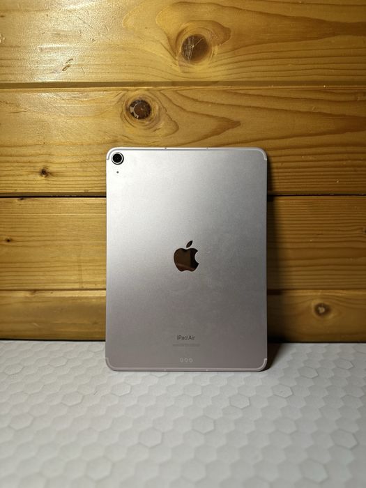 Ipad Air generatia 5