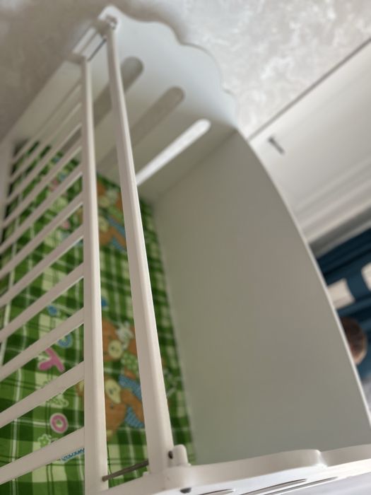 Продам детскую кровать