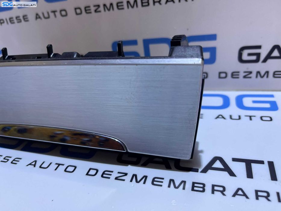 Scrumiera Completa cu Capac si Bricheta Volkswagen Passat B6 2005 - 2010 Cod 3C0863284G 3C0857961G [D0487]