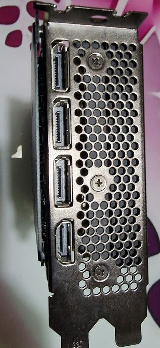 Продавам видеокарта Nvidia Geforce RTX 3060Ti 8gb.