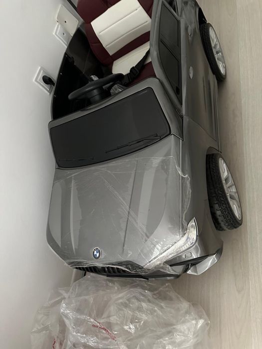 Продам детский автомобиль