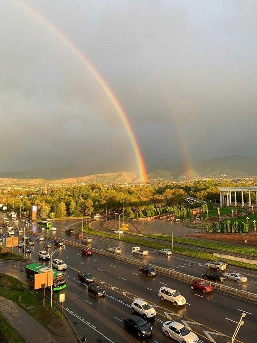 Продам 4-комнатную квартиру Орбита 2