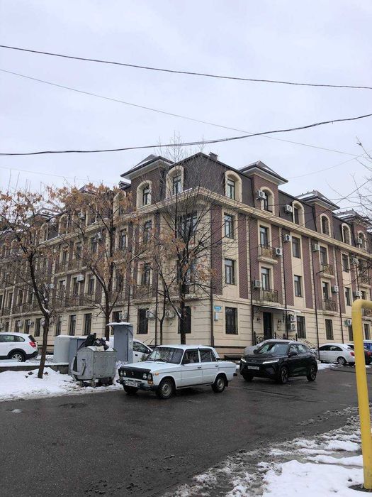 Буюк Ипак Йули  2-х комн квартира в новостройке