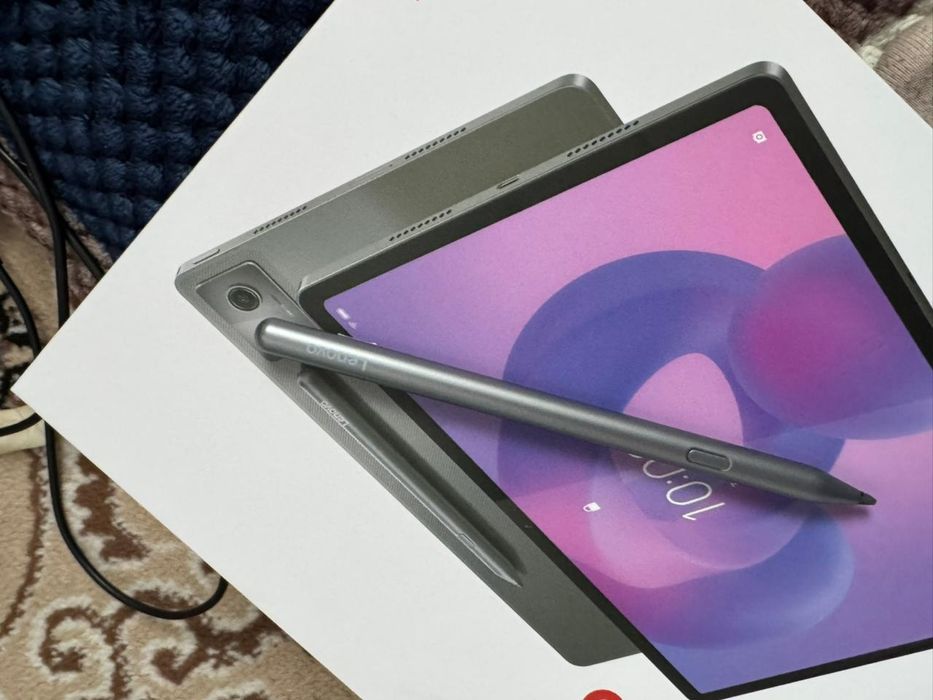 планшет Lenova Idea Tab Pro