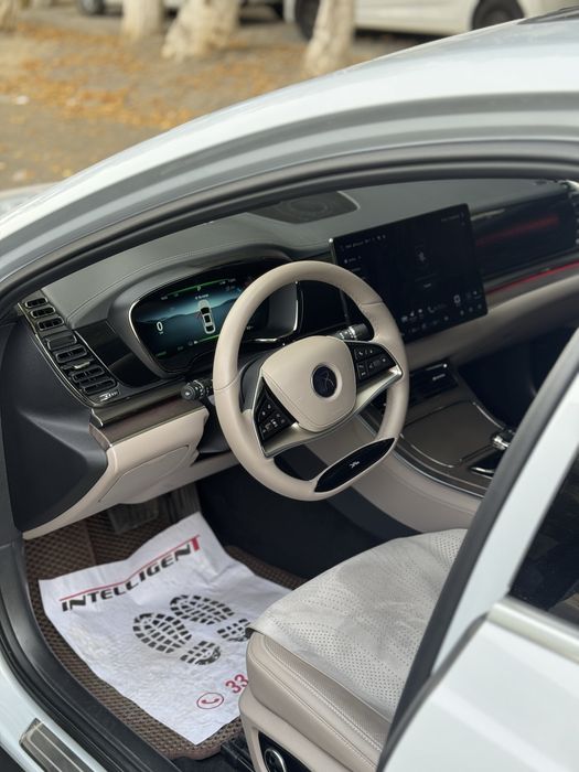 Byd Han 715 Flagship