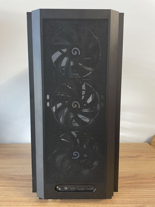 корпус пк black gamemax f46