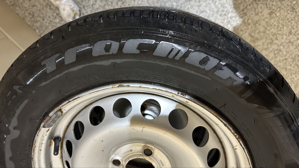 Шины с дисками комплект 4/100