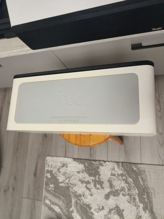 Vând Boxă apple (ipod)