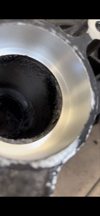 Rectificare,bucșare cutie audi.